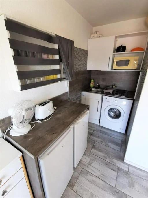 Le Carlton -beau F2 Front De Balcon Apartamento Leucate